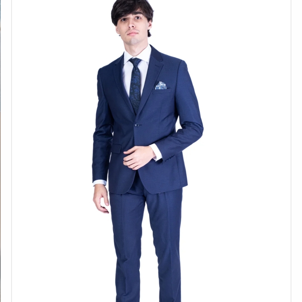 Classic Men's Navy Suit Slim Fit